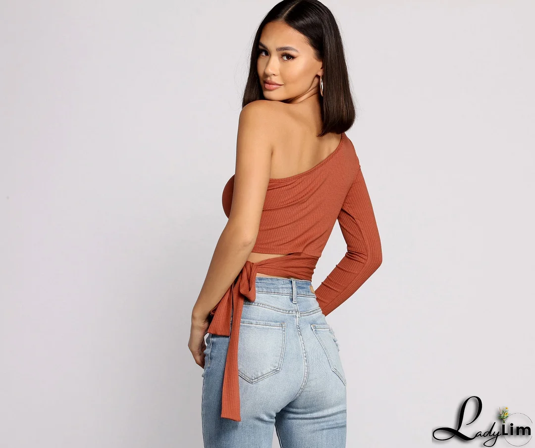 Single Sleeve Ribbed Crop Top