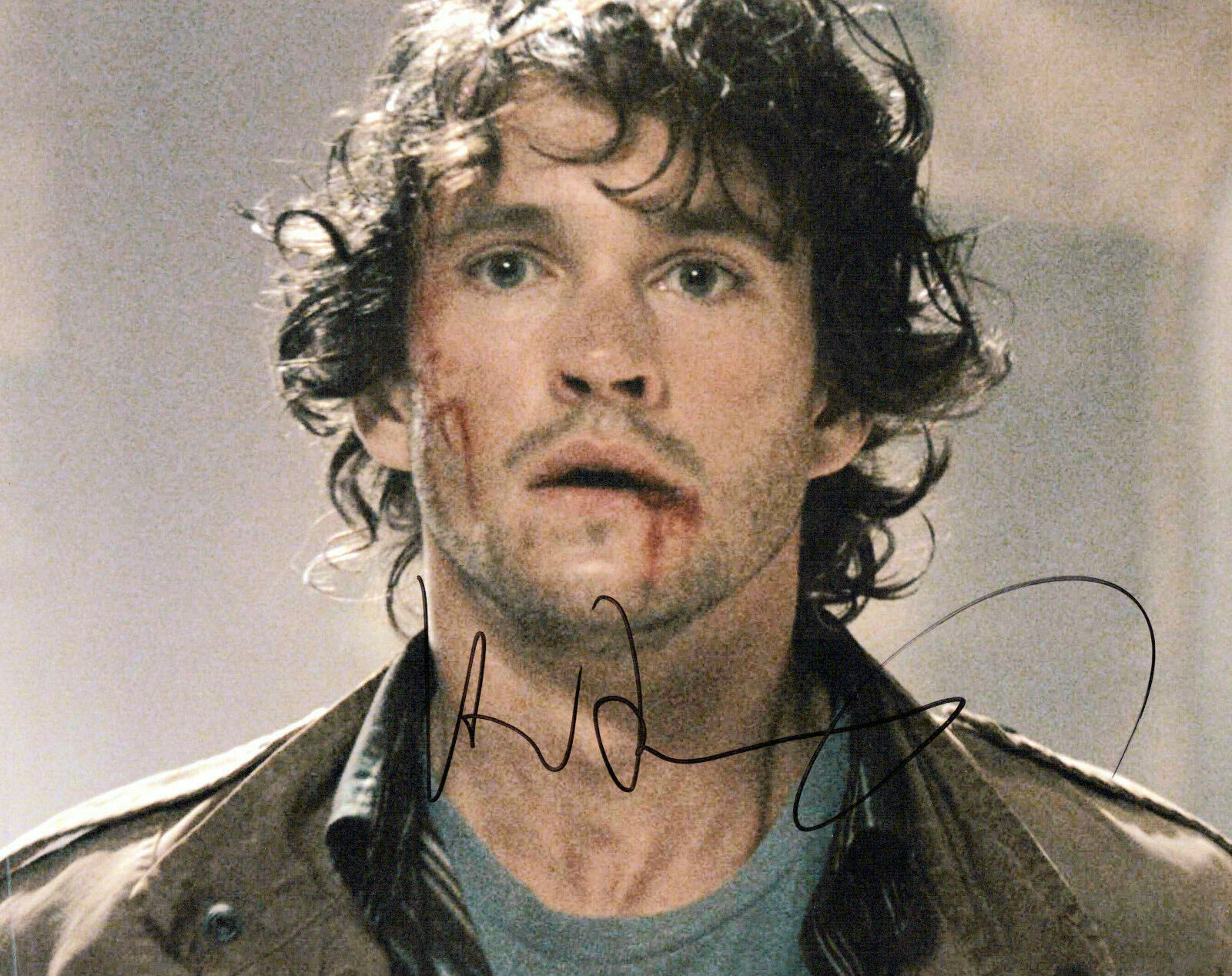 Hugh Dancy Blood and Chocolate autographed Photo Poster painting signed 8x10 #3 Aiden