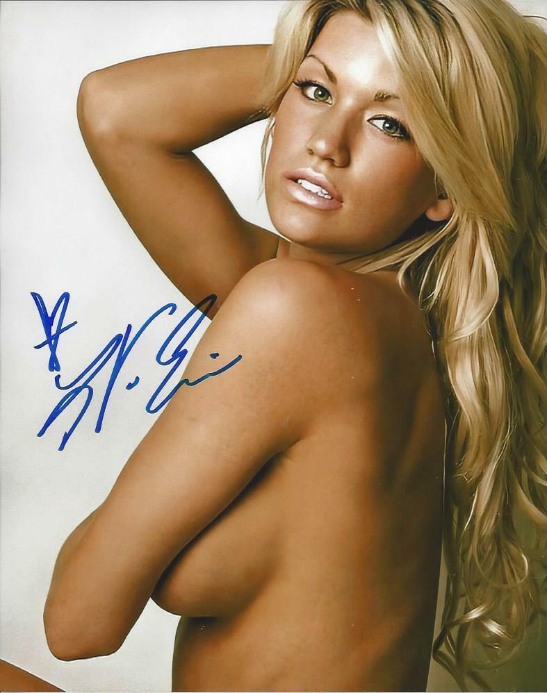 Lacey Von Erich autographed 8x10  TNA    #3