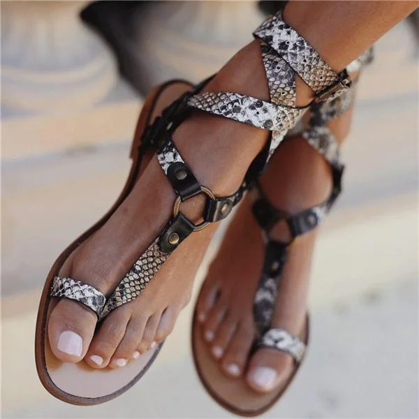 Women's Buckle Toe Flat Sandals