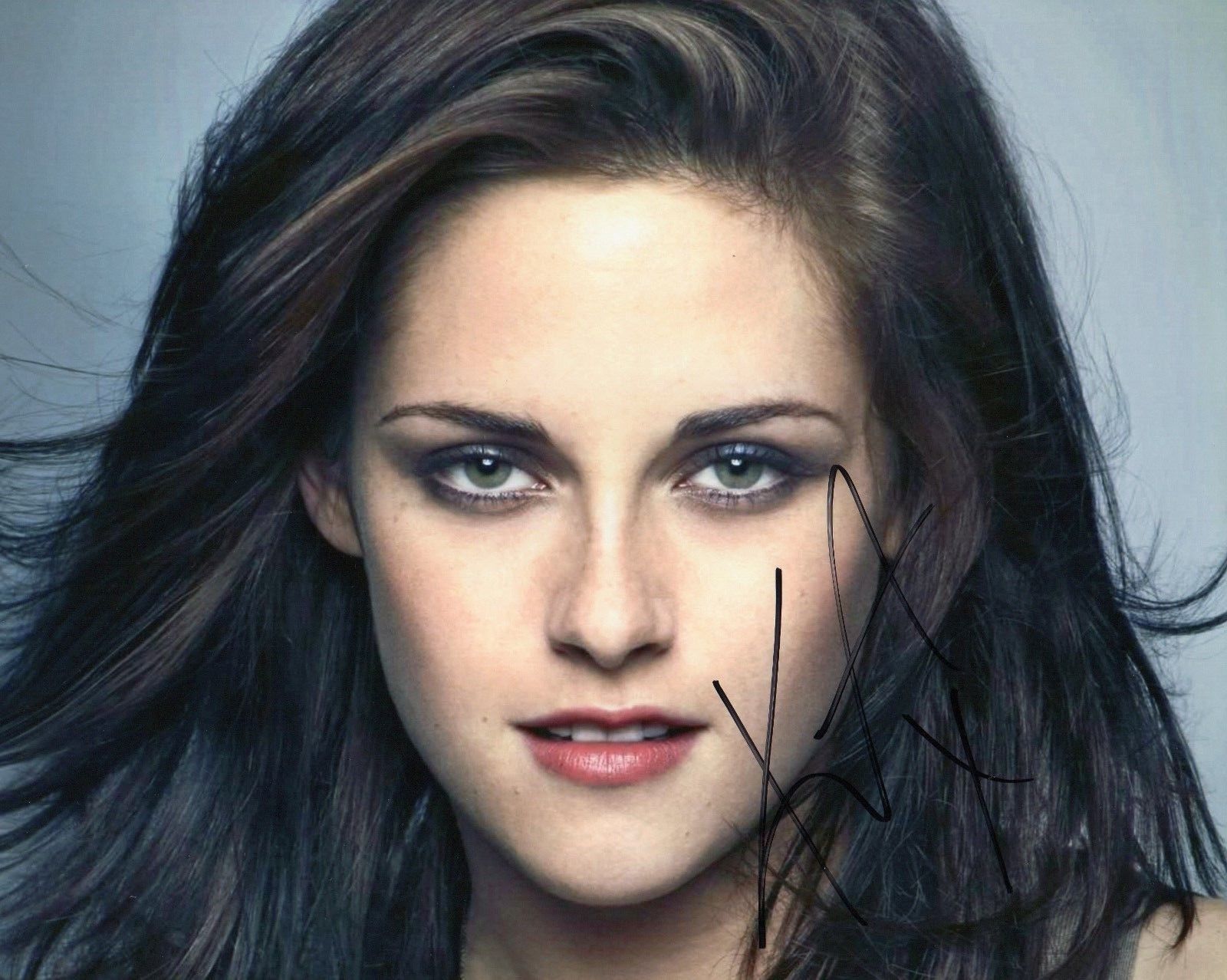 KRISTEN STEWART AUTOGRAPHED SIGNED A4 PP POSTER Photo Poster painting PRINT 17