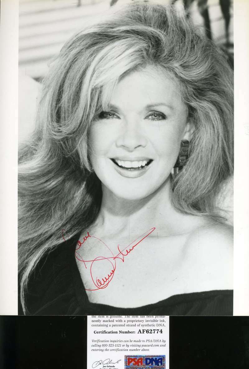 Connie Stevens Psa Dna Coa Hand Signed 8x10 Photo Poster painting Autograph