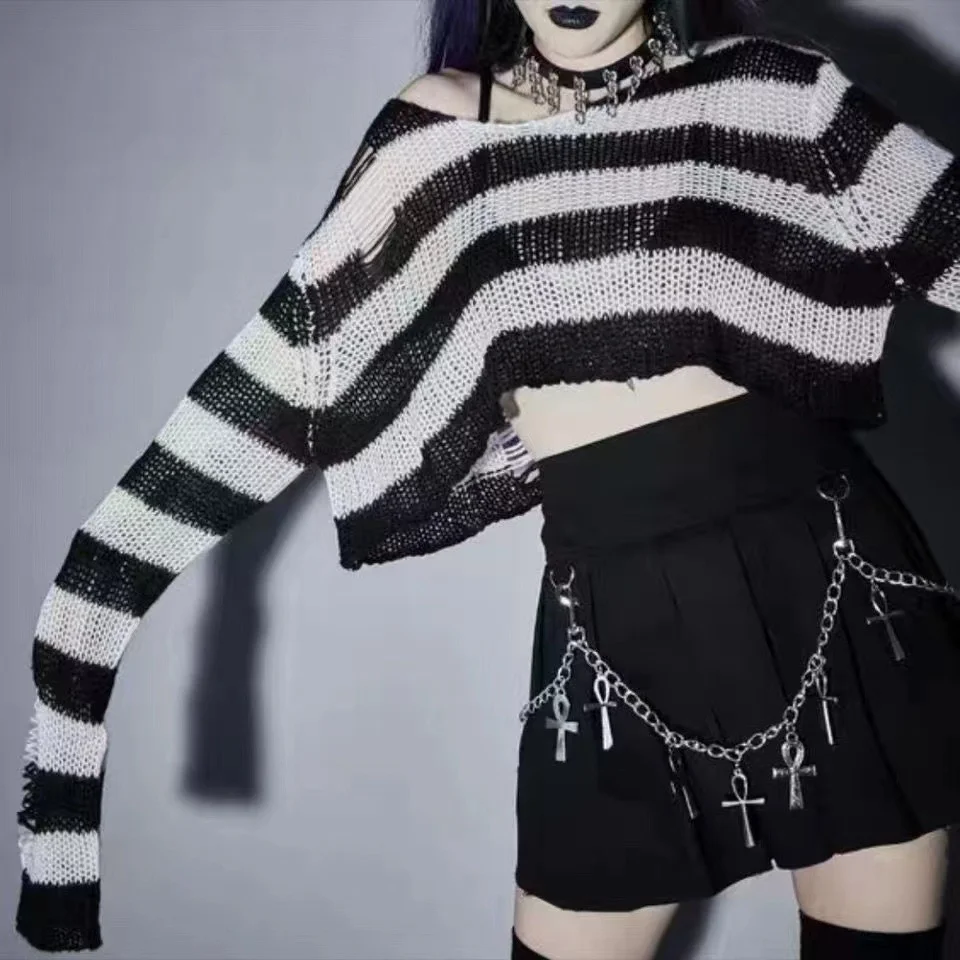 Ueong Ueong Hole Ripped Short Sweater Female Couple Striped Loose Punk Dark Sweater Versatile Knit