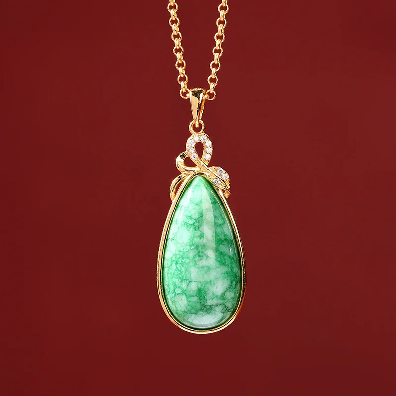 Brass Gold-plated Jade Pendant Necklace