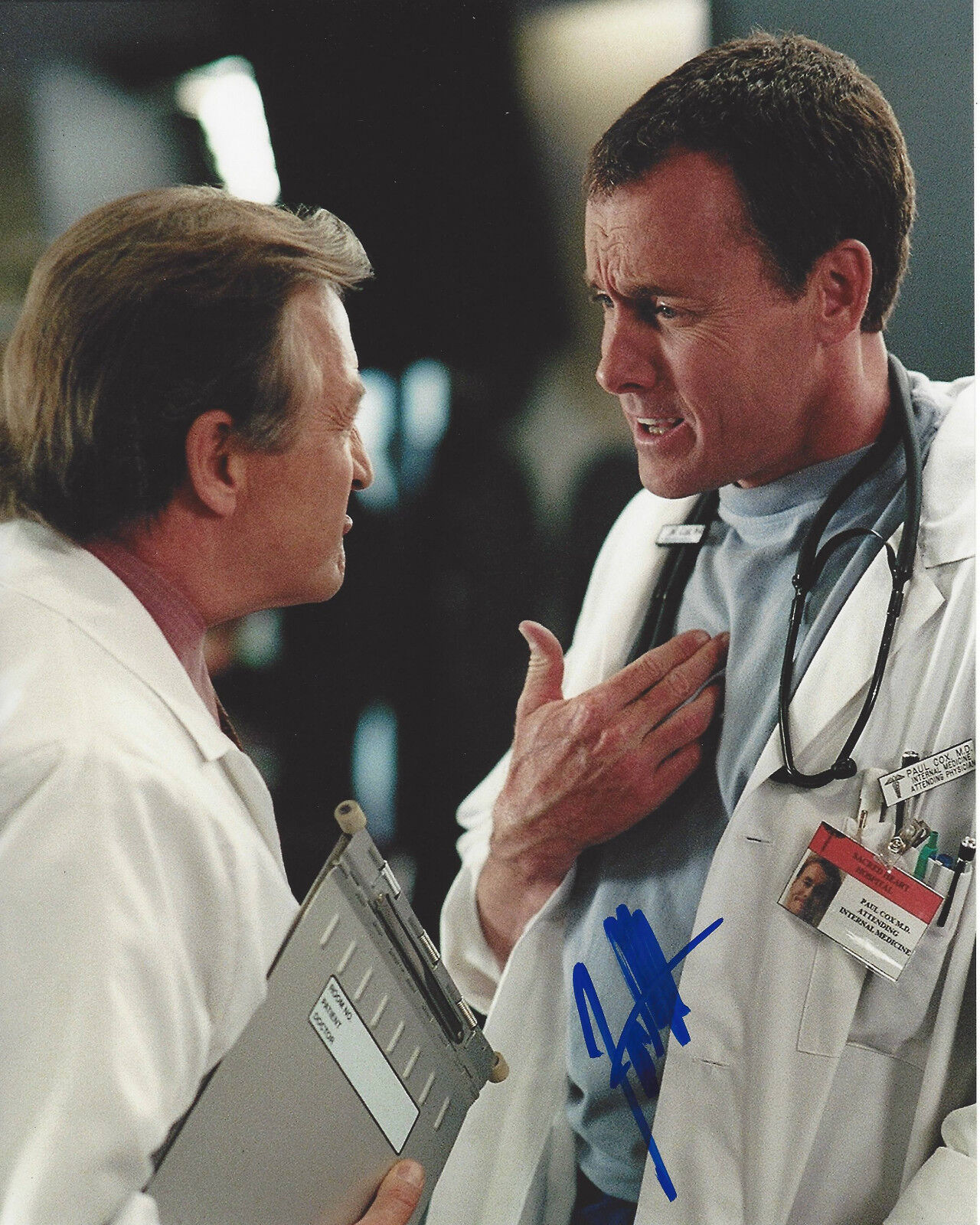 JOHN C. MCGINLEY SIGNED AUTHENTIC 'SCRUBS' DR. COX 8X10 Photo Poster painting COA ACTOR PROOF