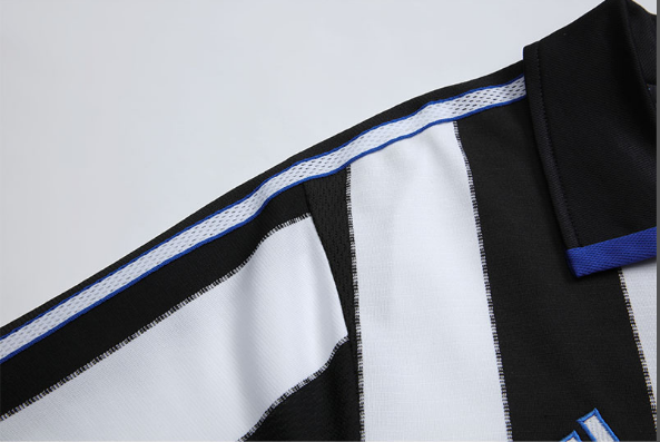 Retro 1999-2000 Newcastle United Home Football Shirt