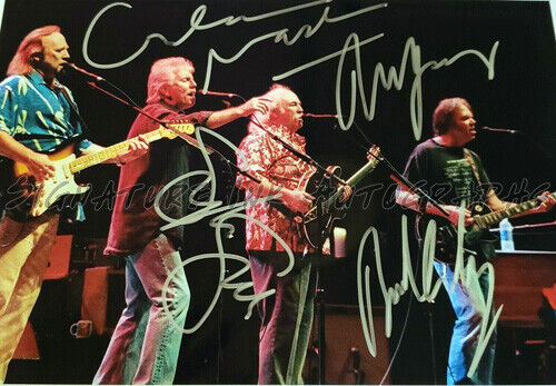 CROSBY, STILLS, NASH & YOUNG Autographed Signed Photo Poster painting 8X10 reprint