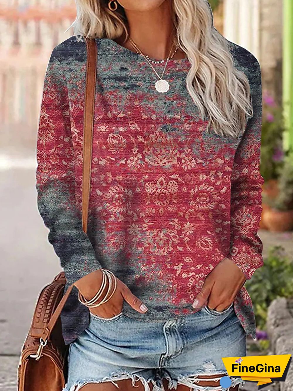 Women's Scoop Neck Long Sleeve Graphic Printed Tops
