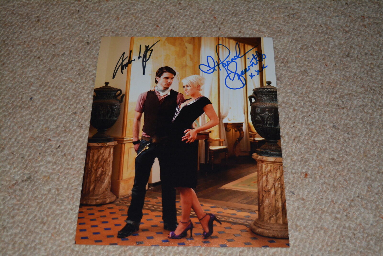 ANDREW LEE POTTS & HANNAH SPEARRITT signed autograph In Person 8x10 PRIMEVAL