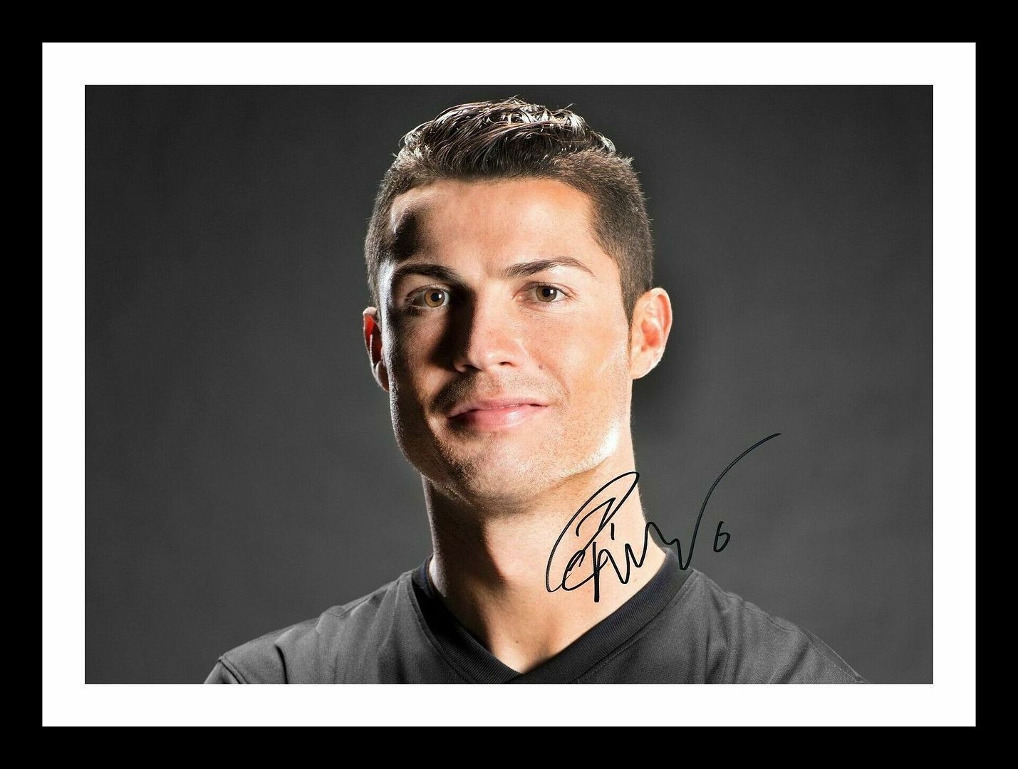 Christiano Ronaldo Autograph Signed & Framed Photo Poster painting 2