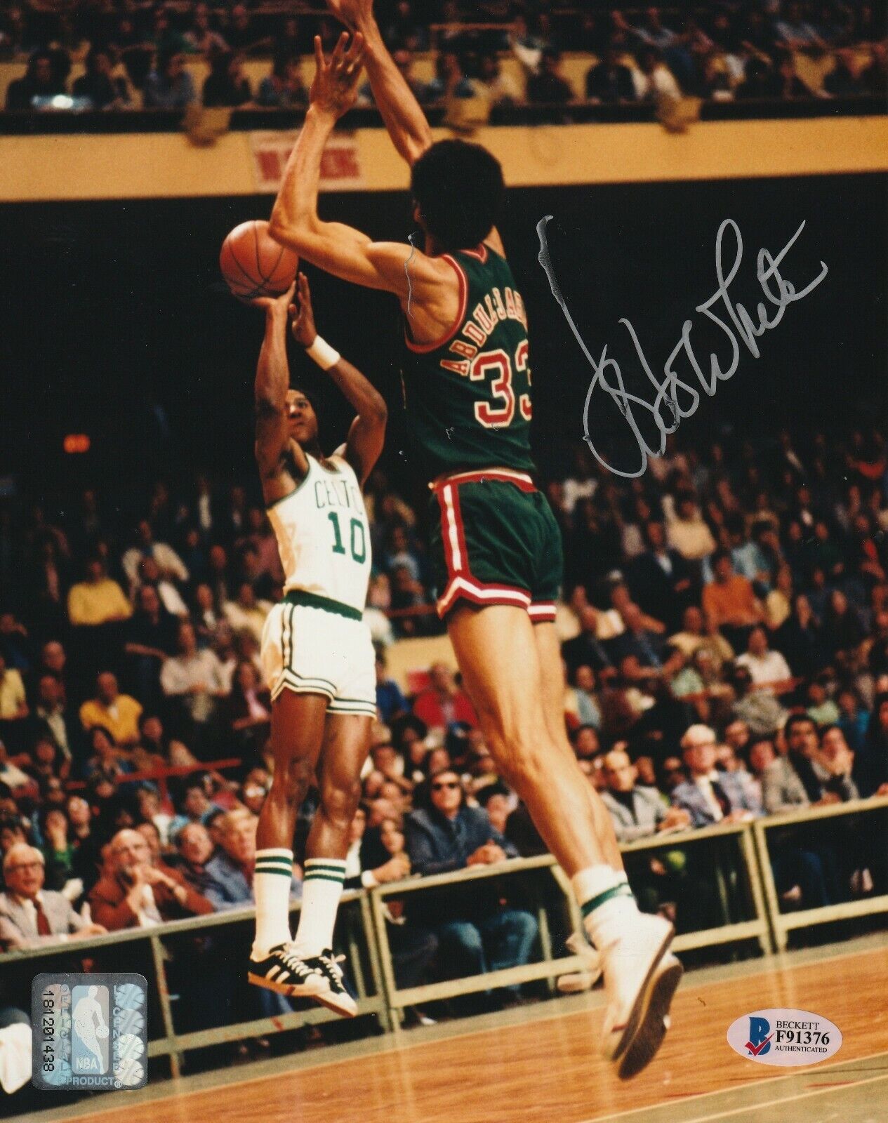 JO JO WHITE Signed Boston CELTICS 8X10 Photo Poster painting with Beckett COA