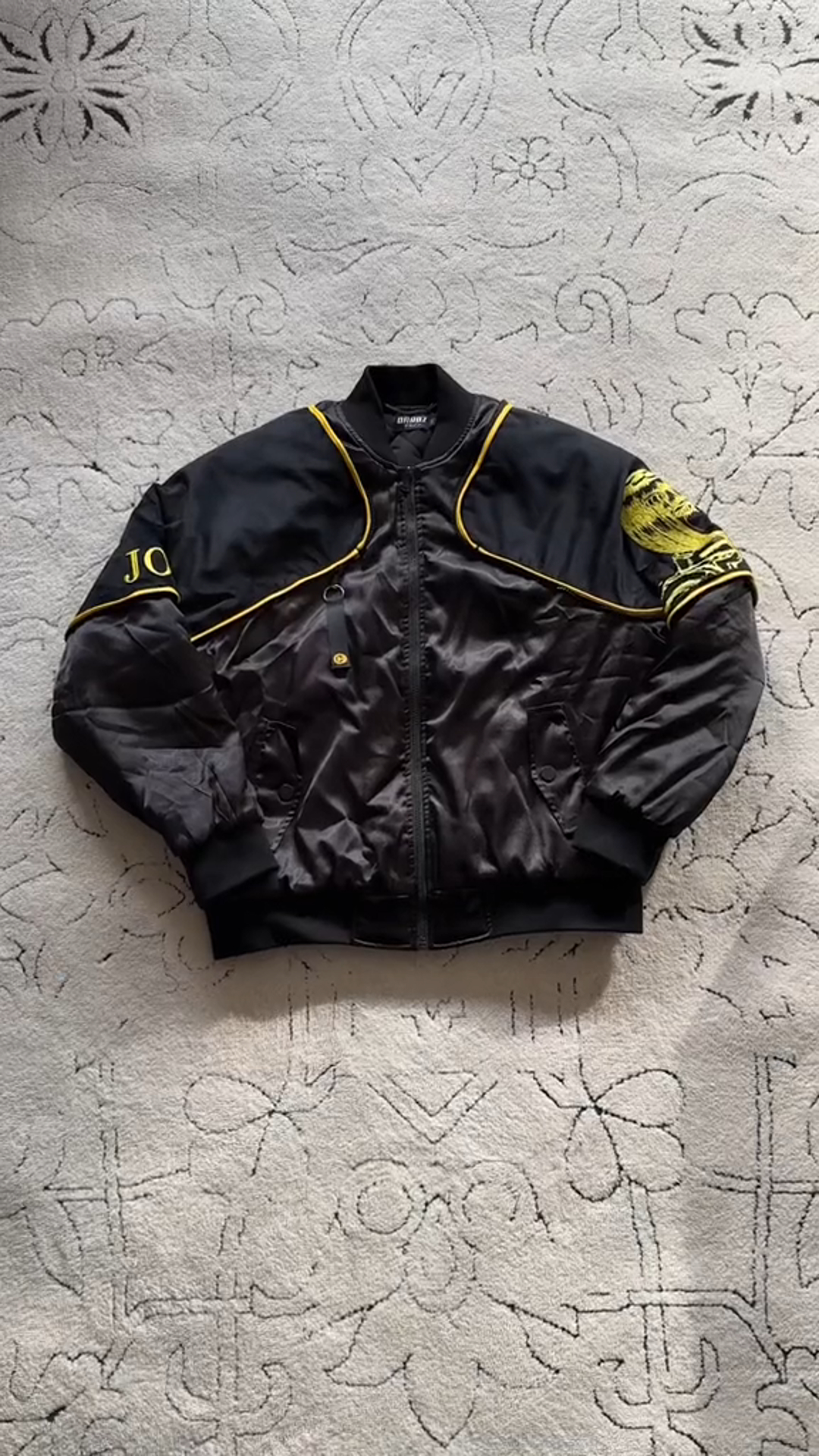 Jojos jacket