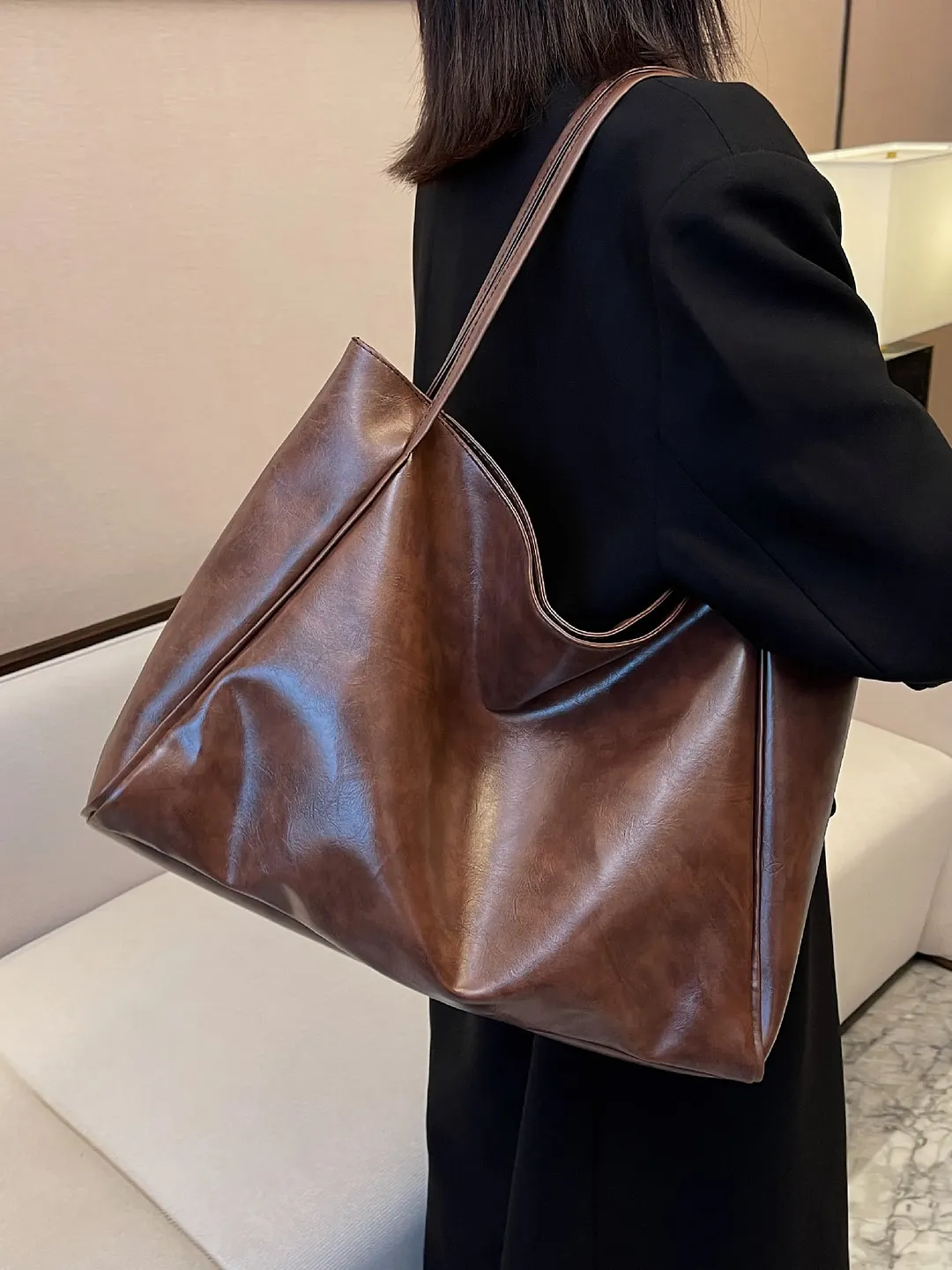 Vintage Design Shoulder Tote Bag