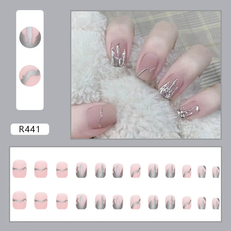 Fall nails Christmas nails Wearable False Nail Short Square Silver Gray Matte Popular Finished Fack Nails 24pcs/pack With Wearing Tool