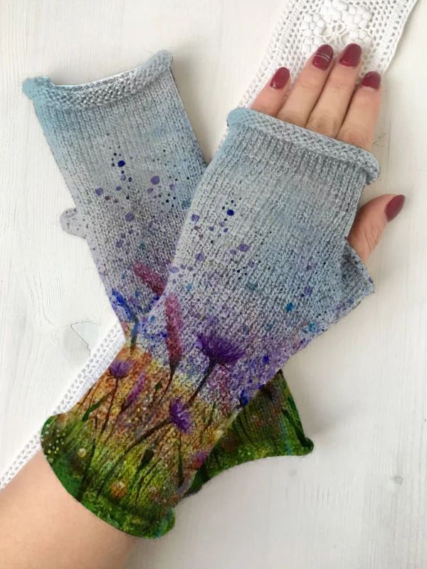 Retro floral knit fingerless gloves