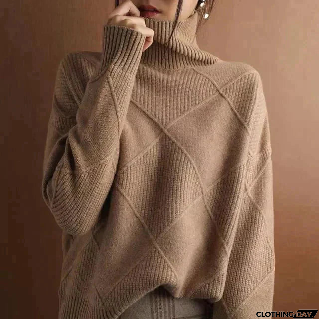 Modern and Fashionable Pullover