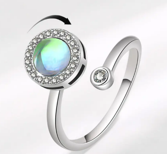 Iridescent Zirconia Spinning Ring