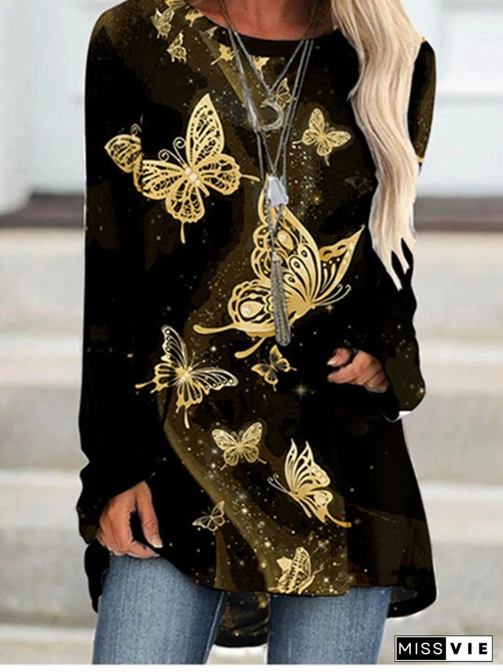 Women's Graphic Printed Long Sleeve Scoop Neck Top