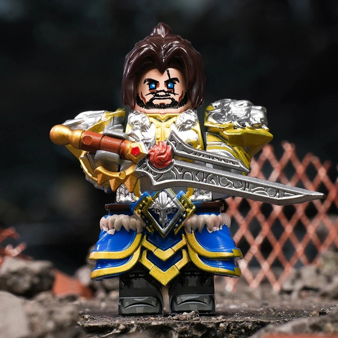 World of Warcraft Varian Wrynn Minifigure - Premium Alliance King Collectible