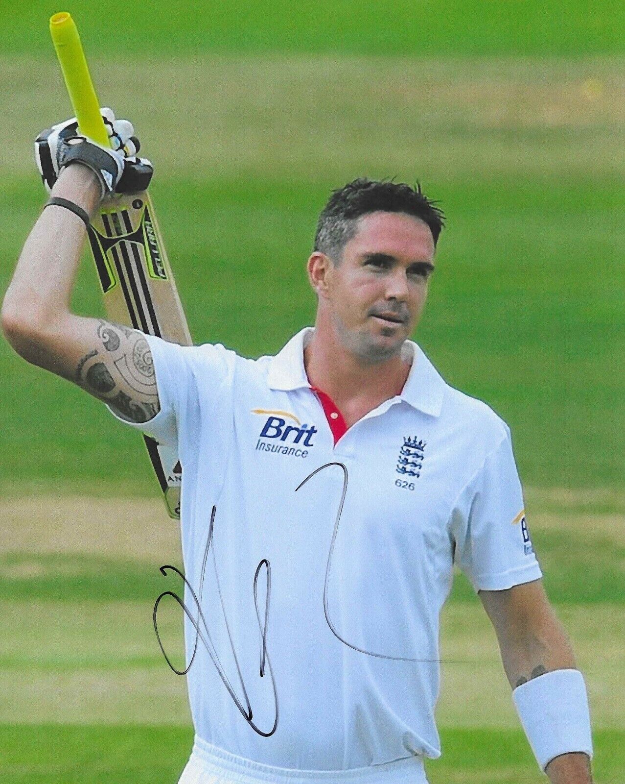 Kevin Pietersen autograph - signed Photo Poster painting