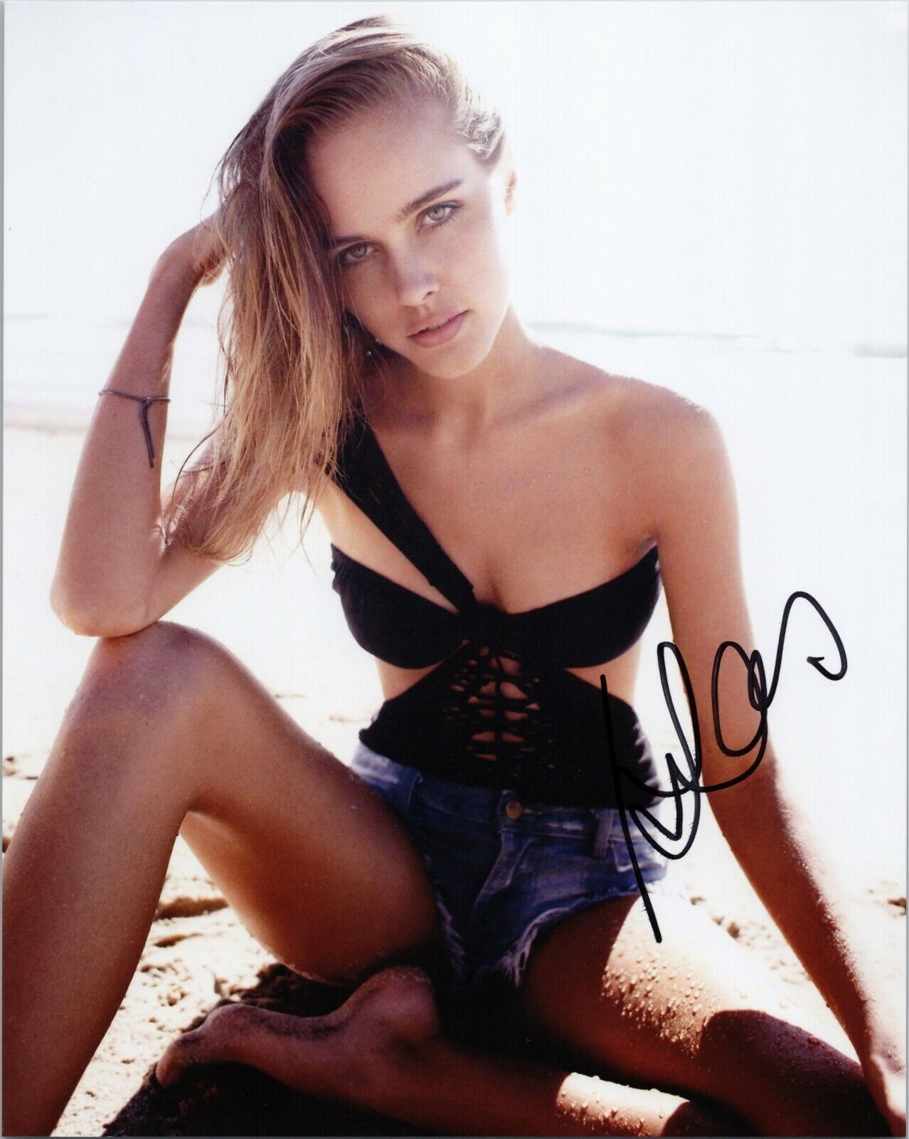 ~~ ISABEL LUCAS Authentic Hand-Signed SEXY - Transformers