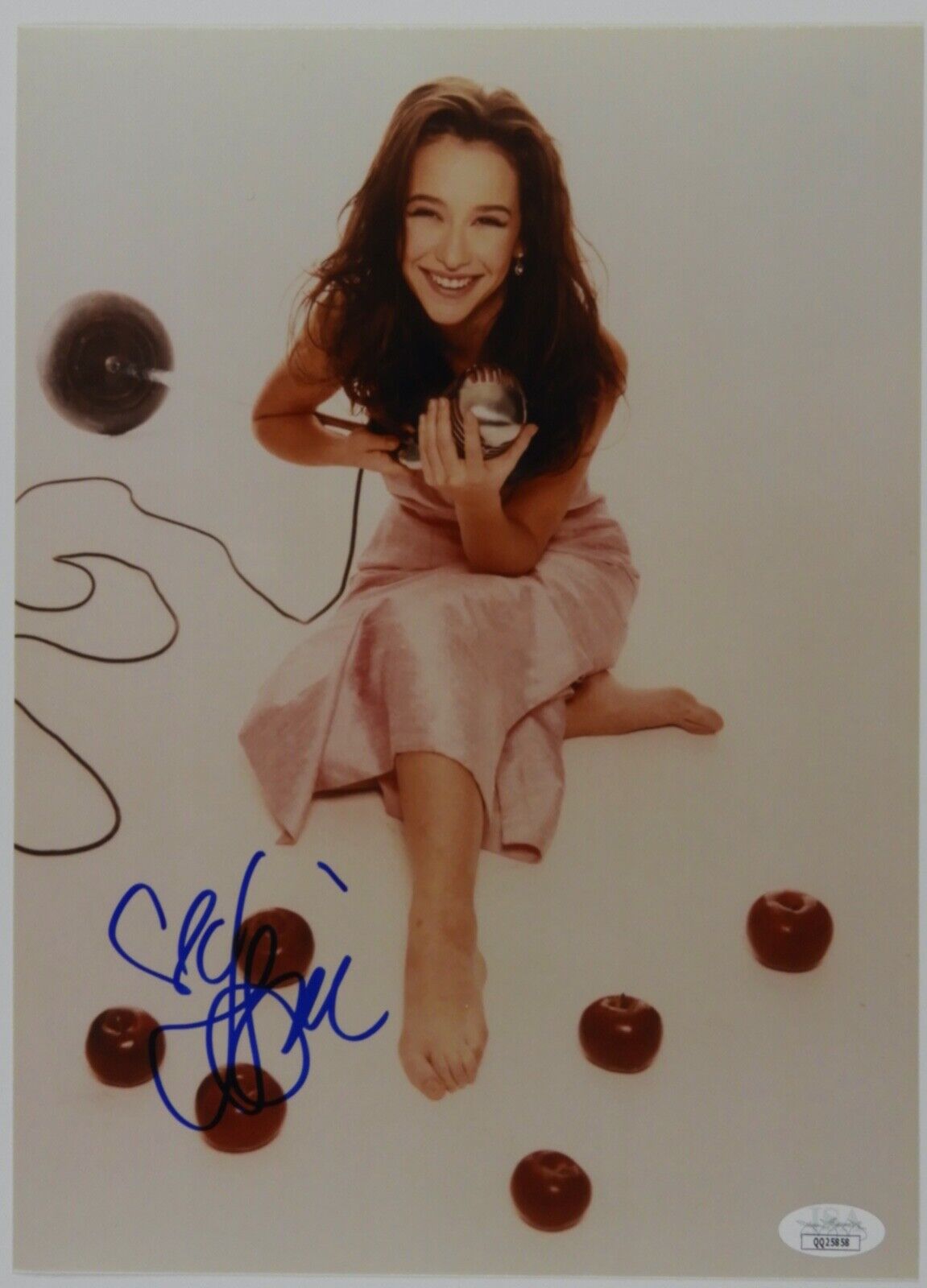 Jennifer Love Hewitt JSA Signed Autograph Magazine Photo Poster painting