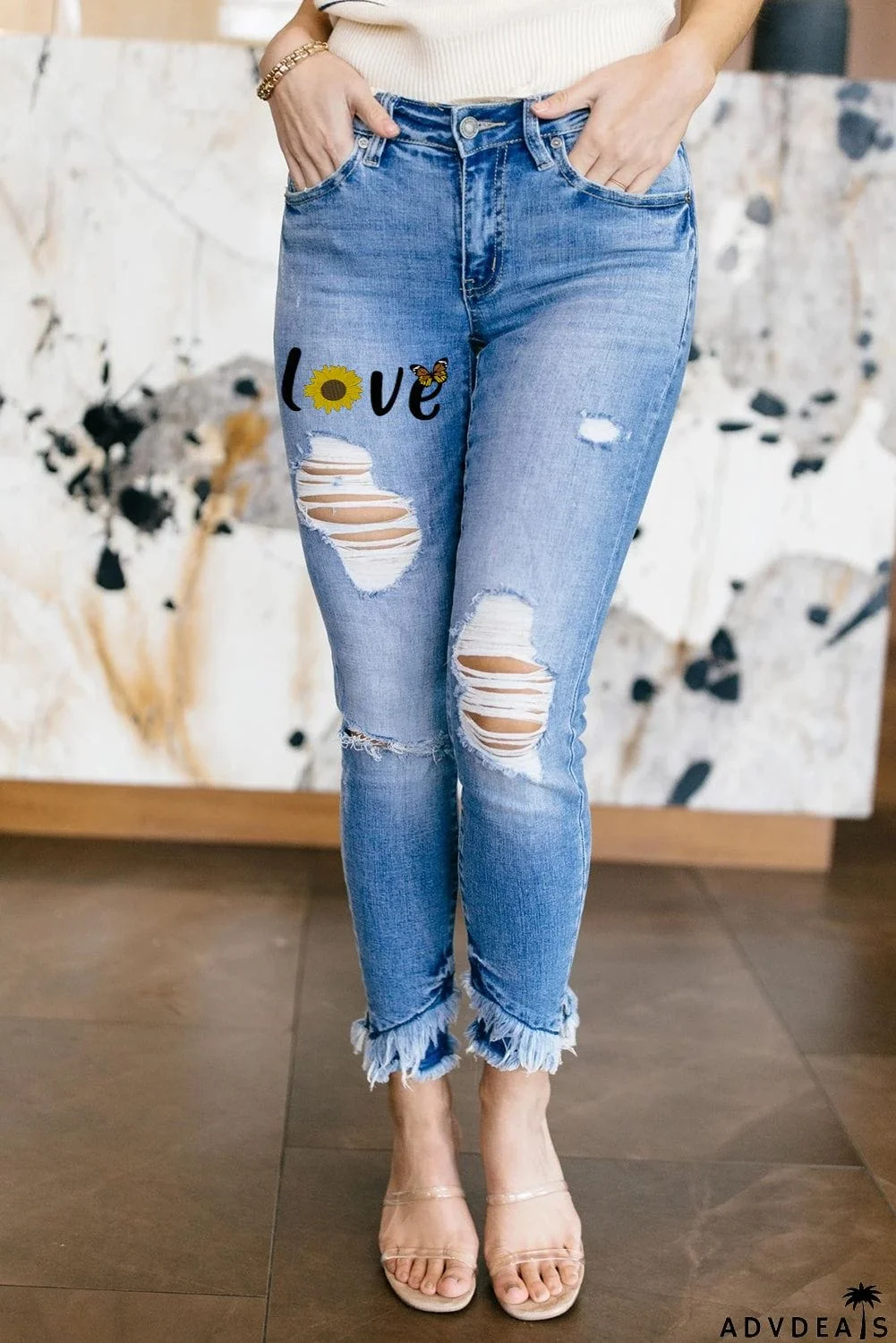 Distressed Mid Rise Skinny Denim Pants