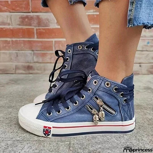 Casual and Fashionable general garment