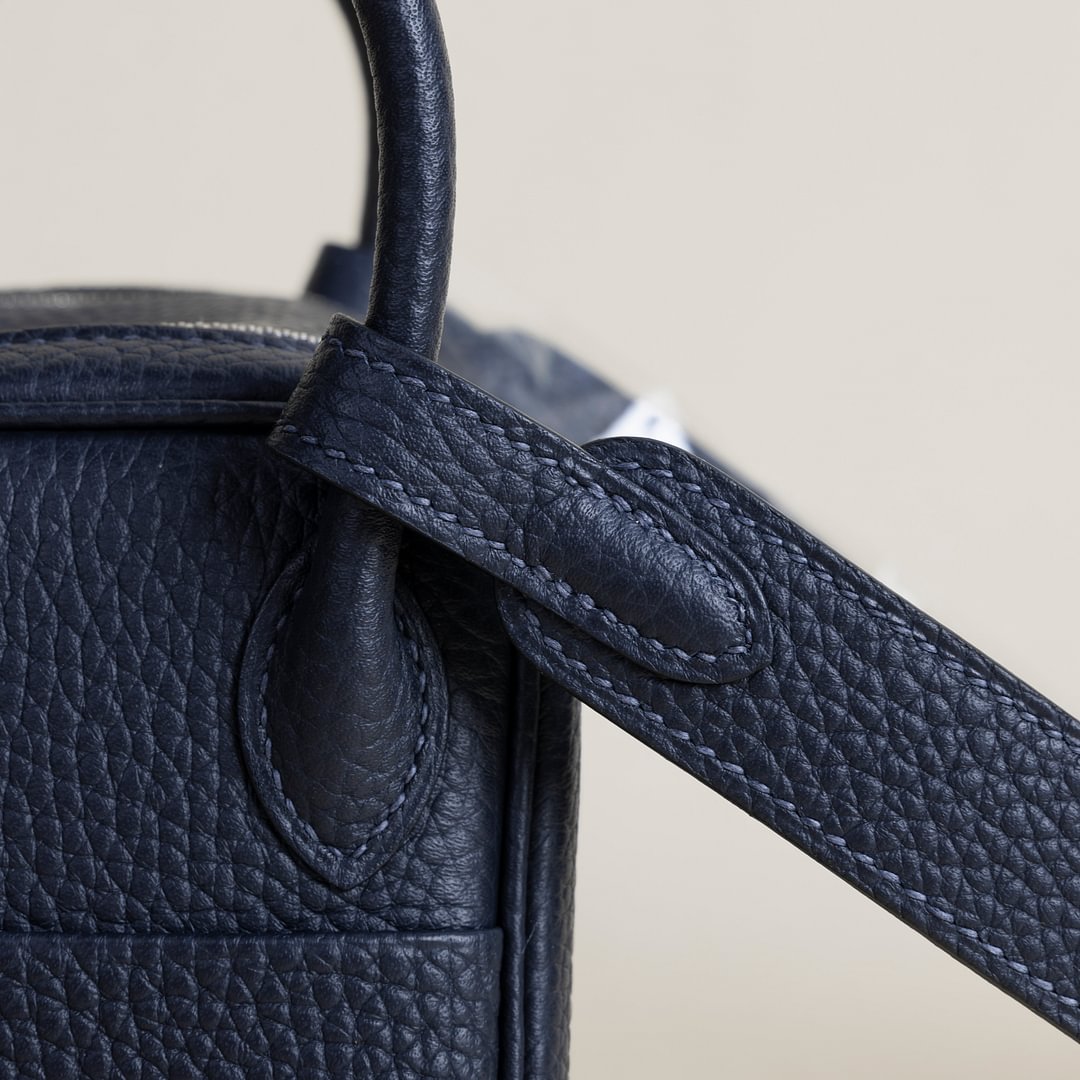 Mini Lindy Clemence leather 2Z Blue nuit PHW