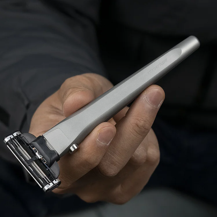 EDC Titanium Shaver Shaving Razor Men Personal Safety Razor Blades Shaver  Gift