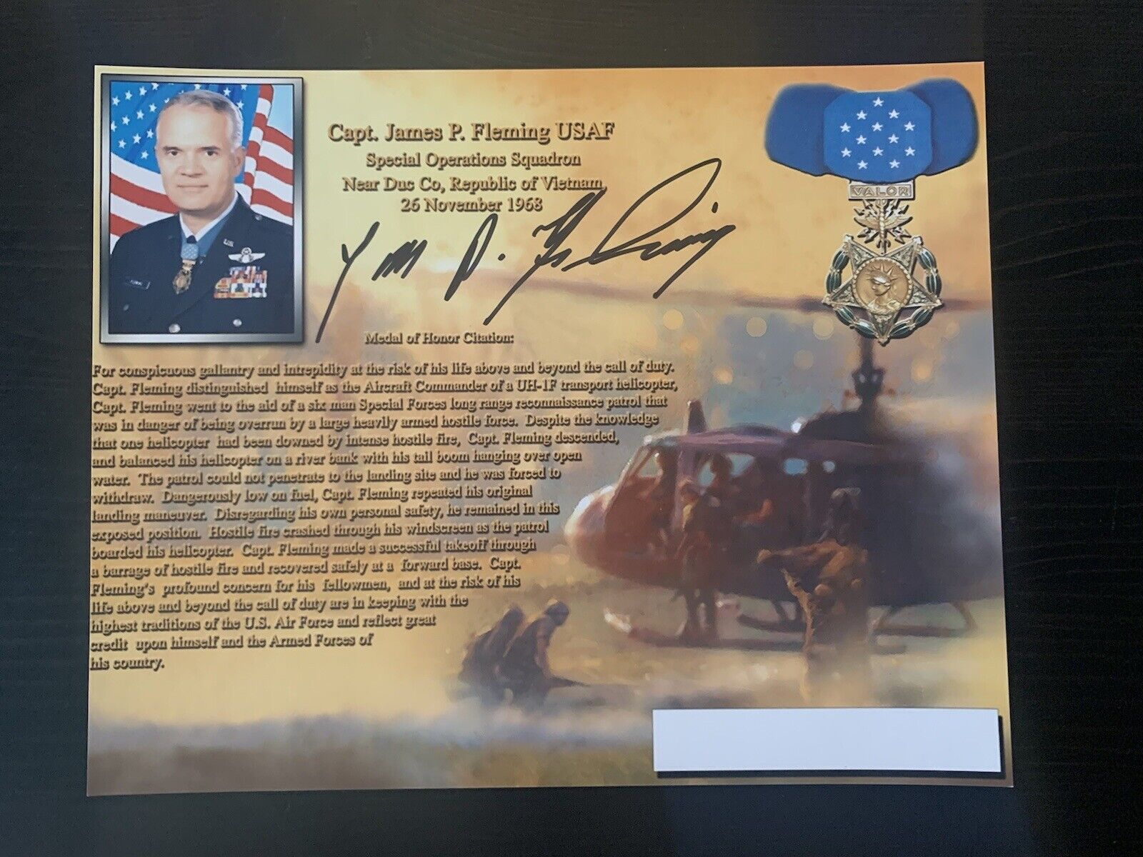 JAMES P. FLEMING Signed 8x10 Photo Poster painting Medal of Honor Autographed MOH VIETNAM WAR