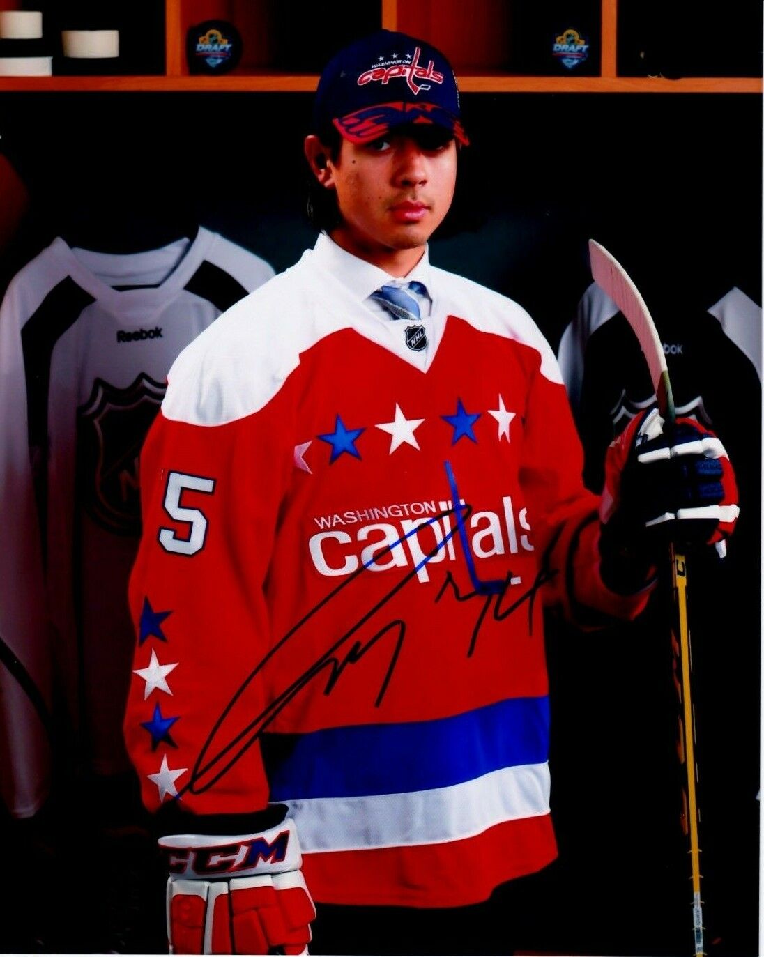 JONAS SIEGENTHALER autographed SIGNED WASHINGTON CAPITALS 8X10 Photo Poster painting #2