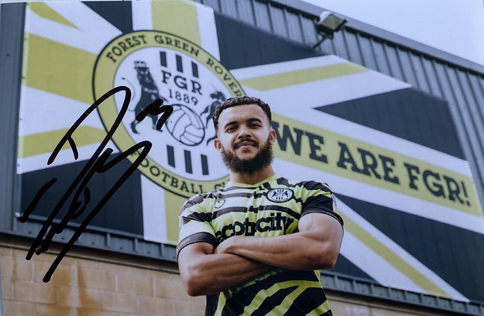 Dom Bernard Genuine Hand Signed Forest Green Rovers 6X4 Photo Poster painting