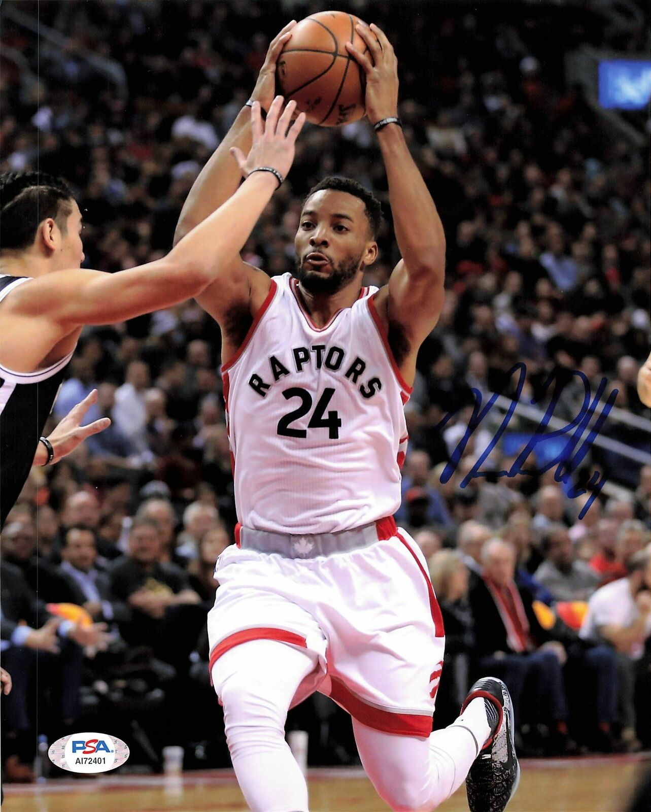 NORMAN POWELL signed 8x10 Photo Poster painting PSA/DNA Toronto Raptors Autographed