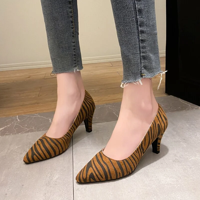 Qengg Single Shoes Women's 2022 Spring and Autumn New Striped Pointed Toe Color Matching Vertical Pattern High Heels Women