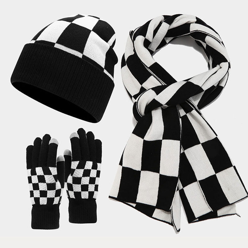Men&rsquo;s Cozy Checked Beanie, Scarf & Gloves 3-Piece Winter Set &ndash; Warm Casual Accessories