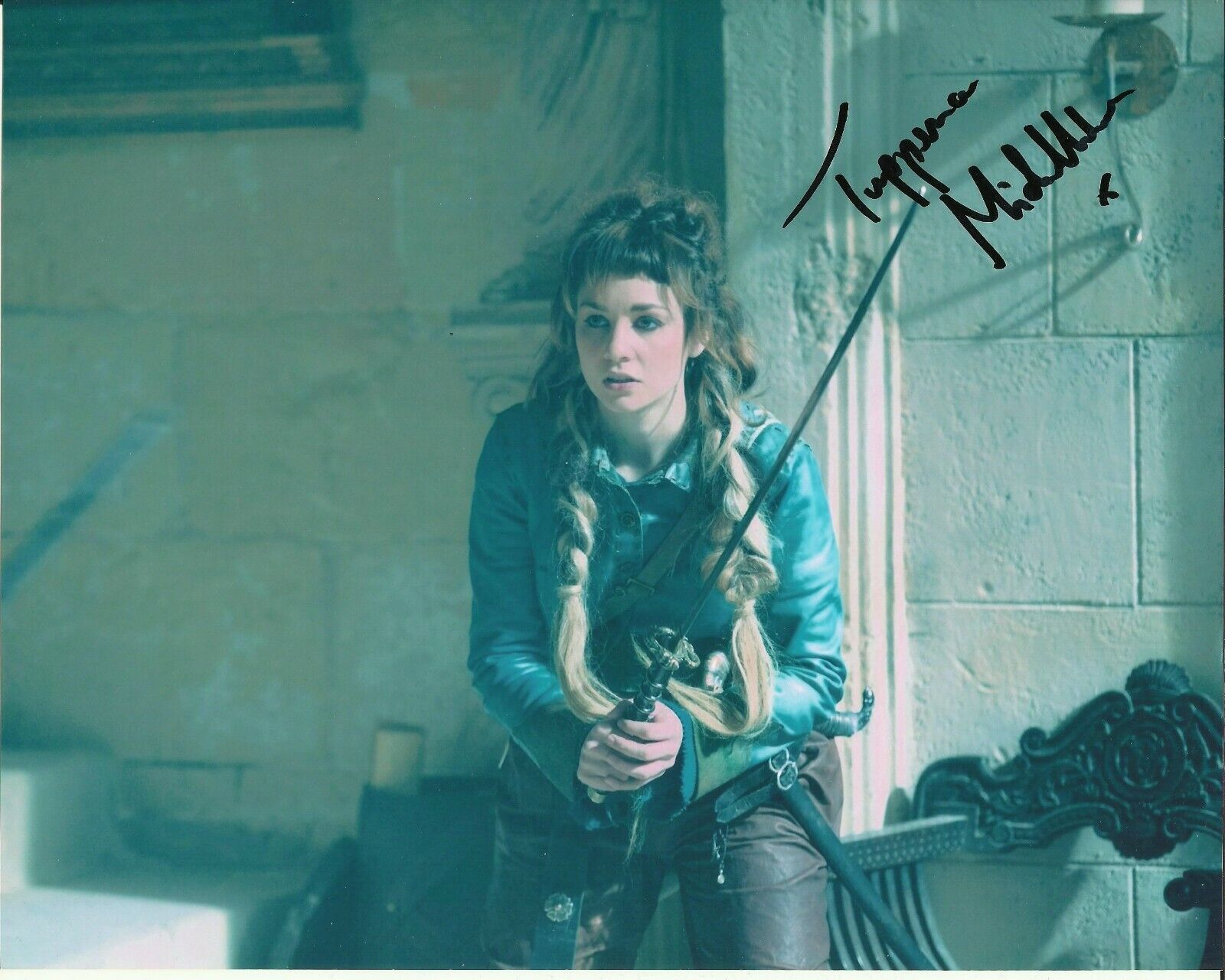 TUPPENCE MIDDLETON SIGNED SEXY SINBAD Photo Poster painting UACC REG 242 (9)