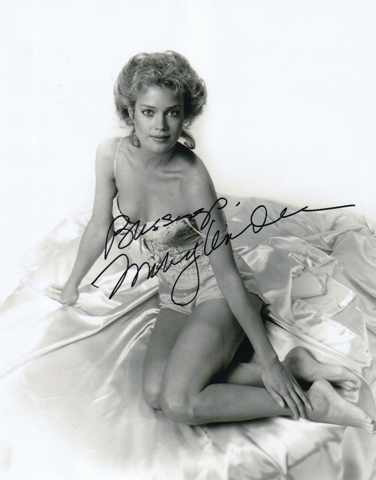 Melody Anderson actress REAL hand SIGNED Photo Poster painting #2 COA Autographed Flash Gordon