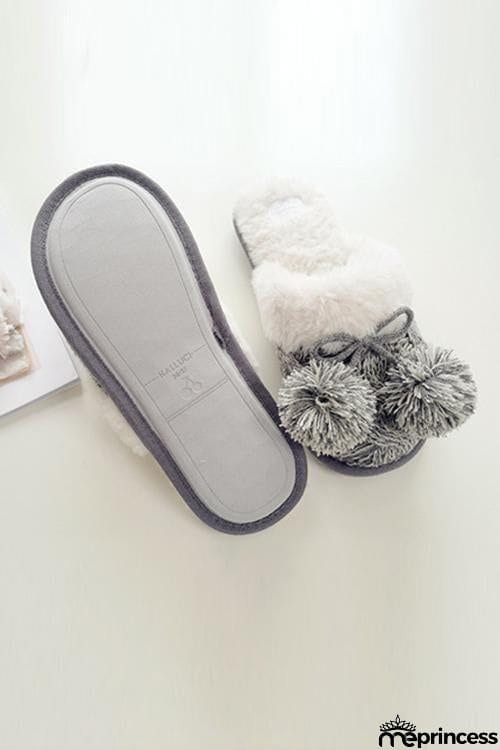 Pom Pom Crochet Fuzzy Slipper