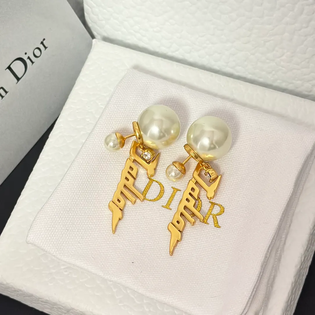 Dior Tassel JADIOR Pearl Earrings