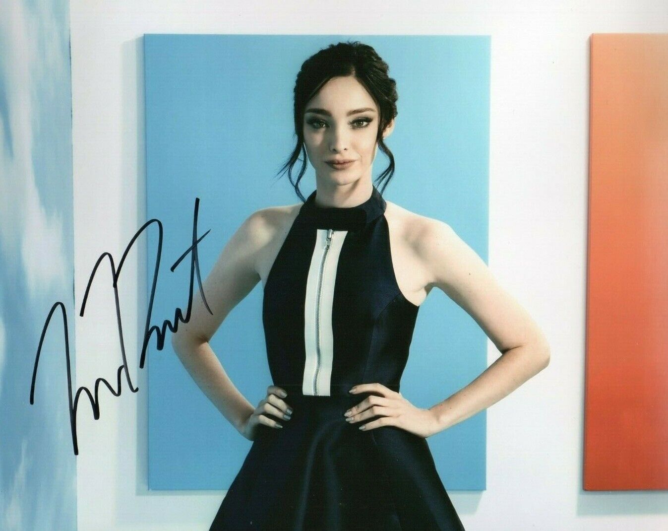 Autographed Emma Dumont signed 8 x 10 Photo Poster painting Really Nice