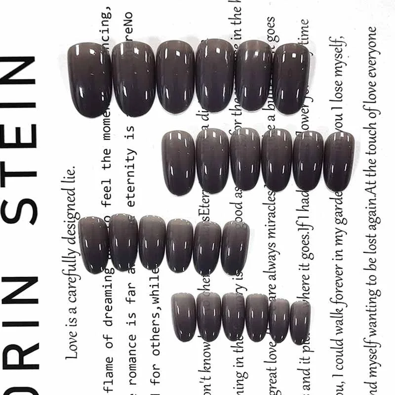 24pcs fake nails french manicure Mid-length  round head jelly black Manicure patch fake nails with glue-Nail Inspo