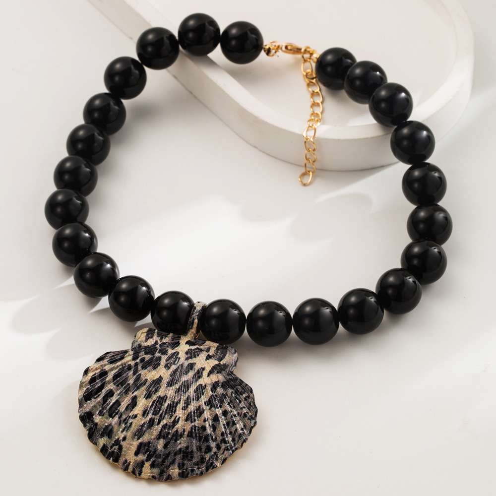 Seaside Vacation Style Resin Beaded Seashells Collarbone Chain