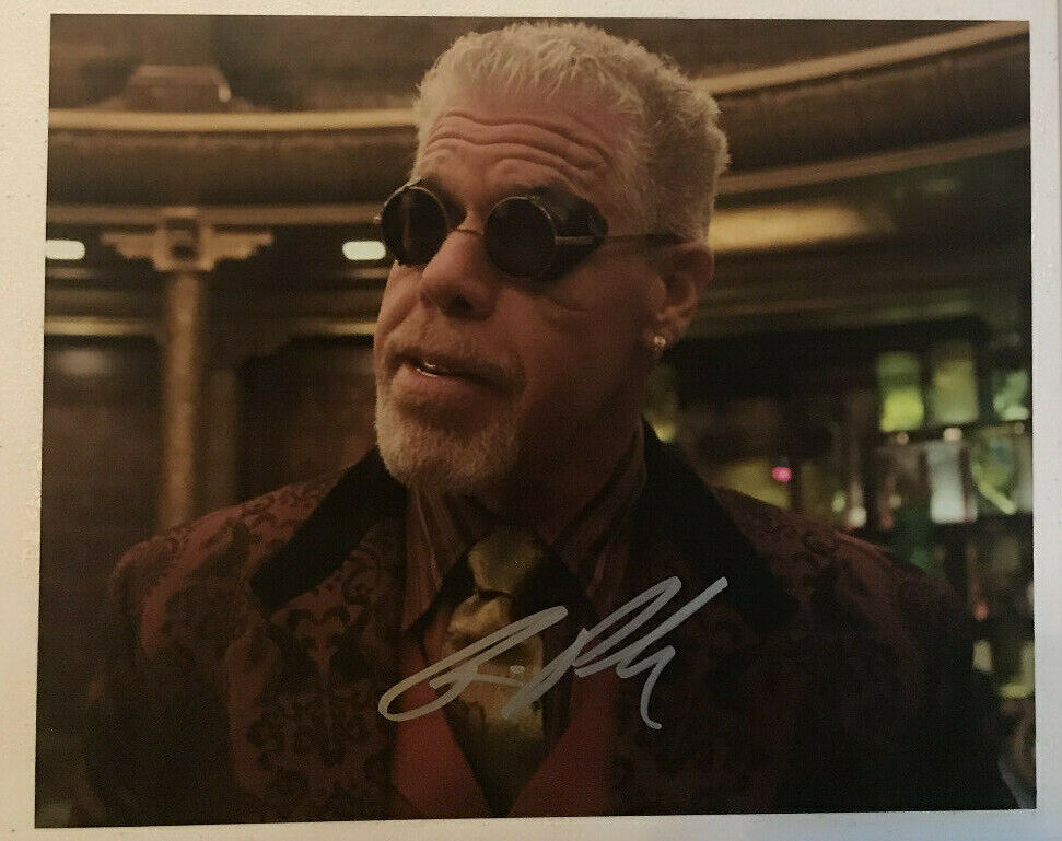 Ron Perlman Pacific Rim Autographed Hand Signed 8x10 Photo Poster painting w/ HOLO COA NICE!