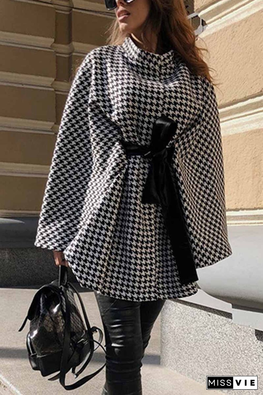 Loose Lace Plaid Cloak