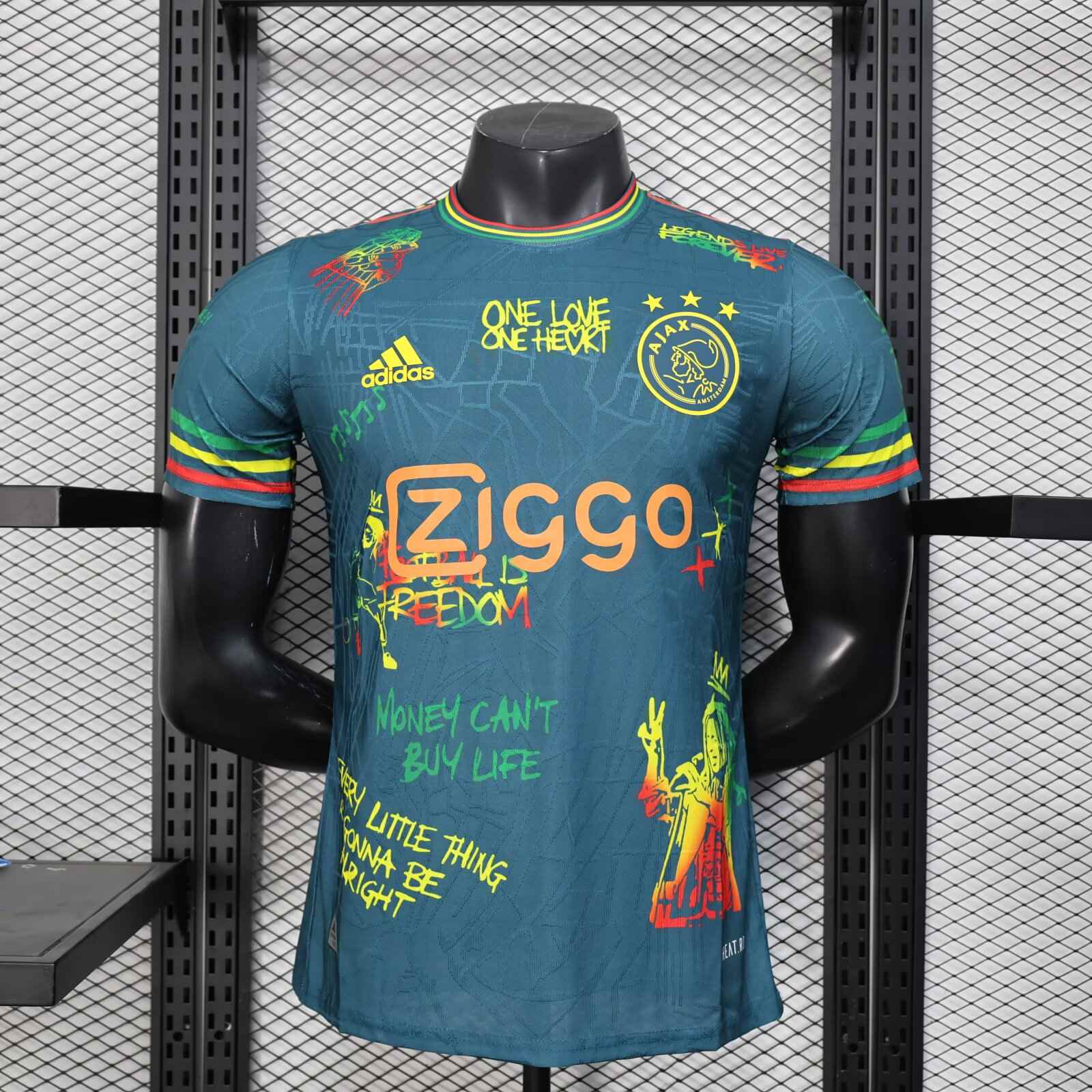 2025/2026 Player Version Ajax Special Edition Football Shirt 1:1 Thai Quality（The player version jersey is a bit tight, please pay attention to the size selection）
