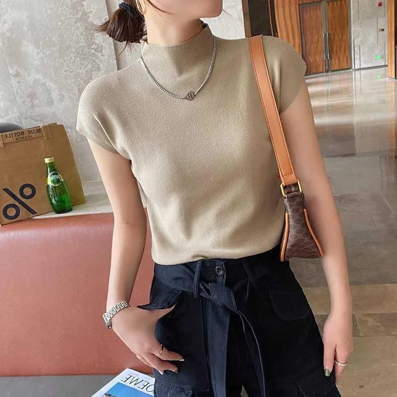 Uveng Uveng Collar Bottomed Shirt Women With A New Short-Sleeved Knitted Shirt Slim 2025 Spring And Autumn Thin Vest Short Top