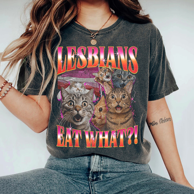 Comstylish Lesbians Eat What Funny Cats Graphic Vintage Washed T Shirt