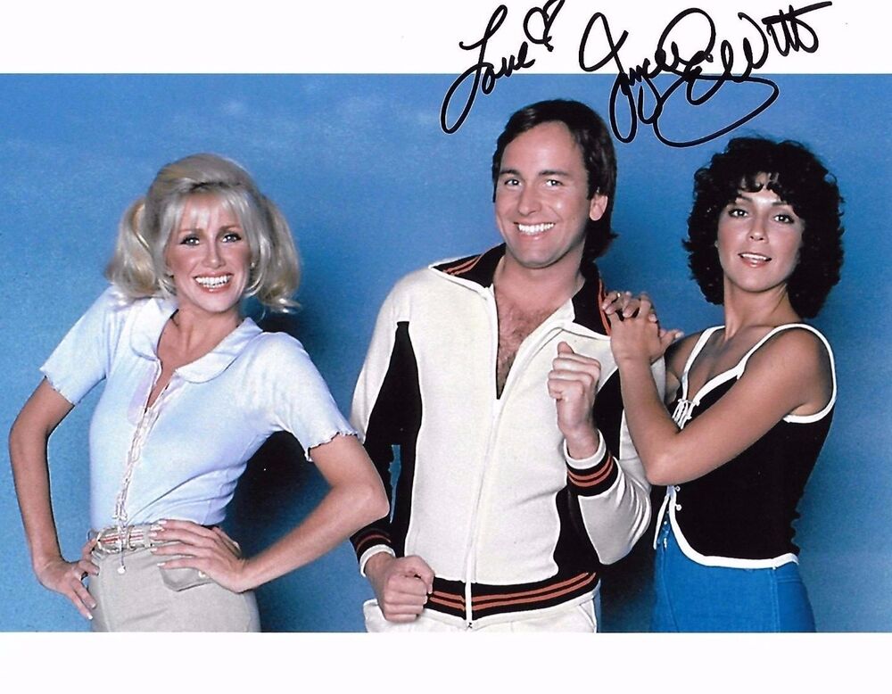 Joyce DeWitt Signed 8x10 Photo Poster painting - Janet Wood on Three's Company - SEXY!!! H287