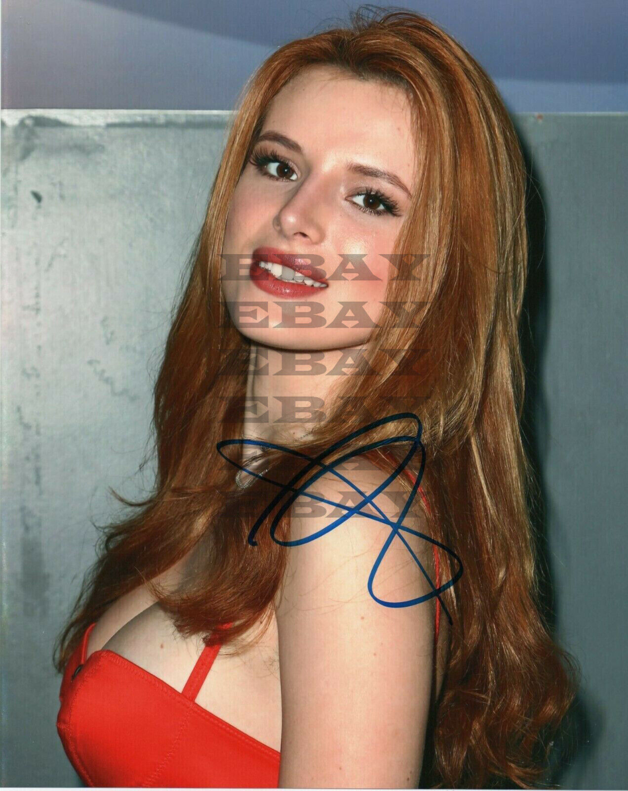 Bella Thorne Autographed Signed 8x10 Photo Poster painting Rep